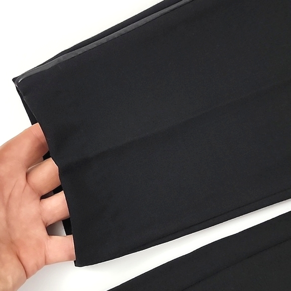 Sandra Angelozzi Women's Black Tapered Dress Pants Faux Leather Piping Size 38 - Picture 9 of 16